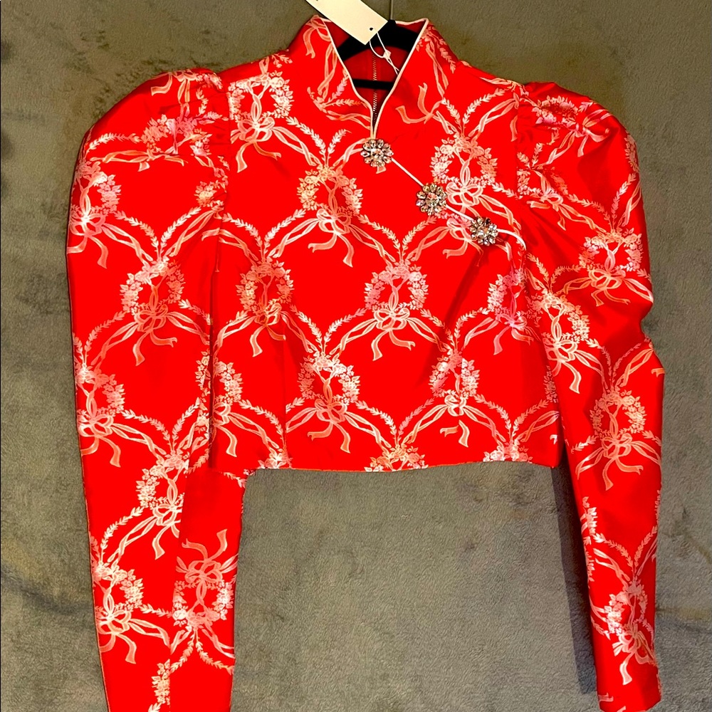 Chinese inspired crop top shirt/blouse in a size M